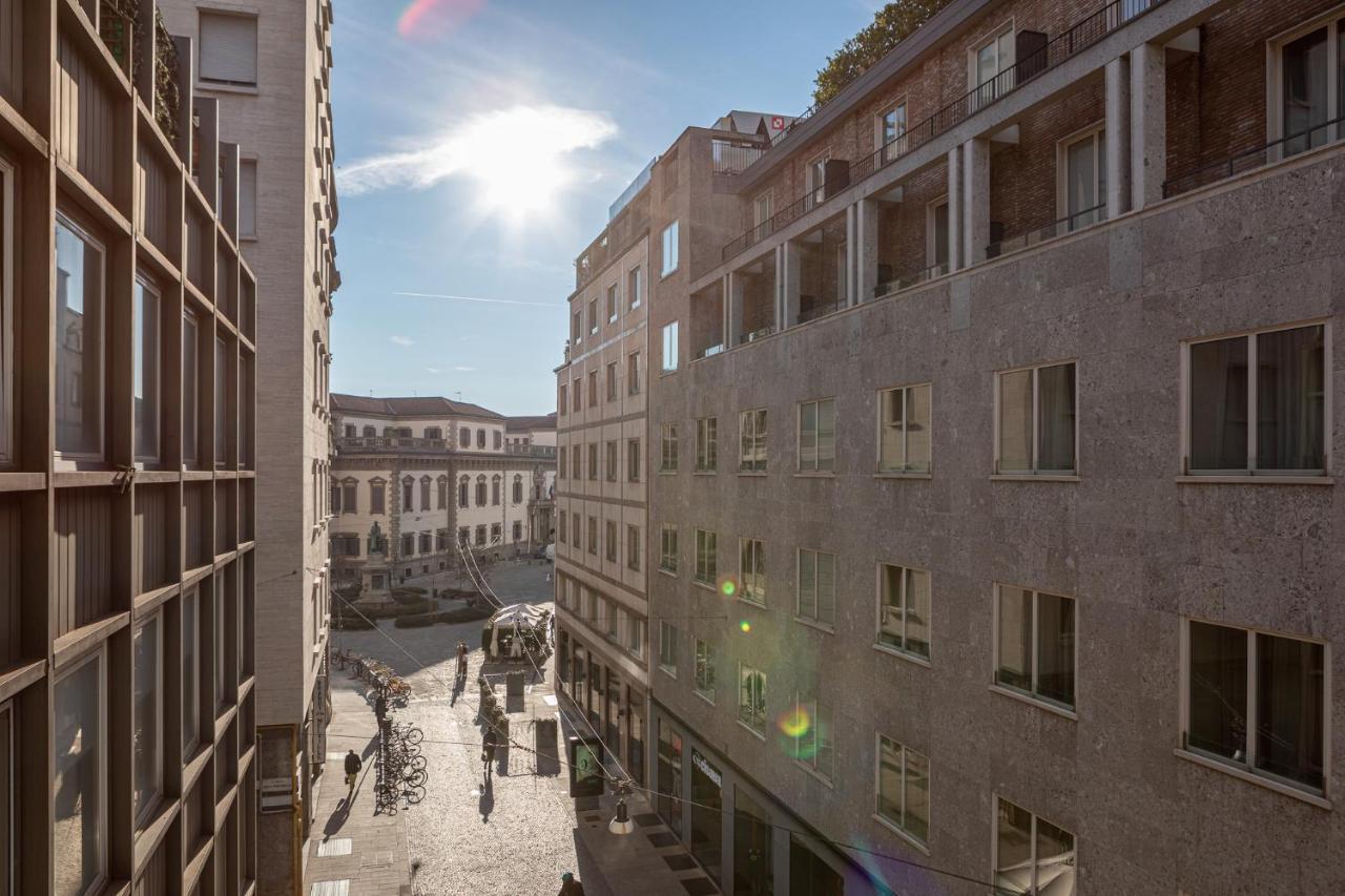 Beplace Apartments In Duomo Milano Exterior foto